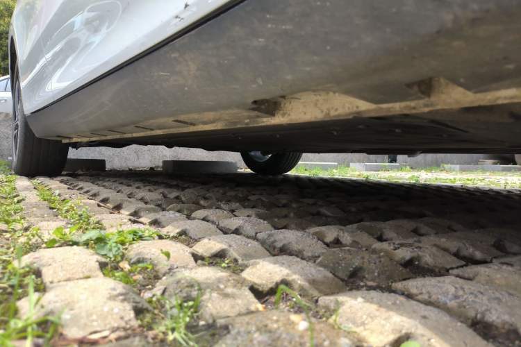 Used Roewe D7 2023 DMH 125km Flagship Edition Chassis Front Right