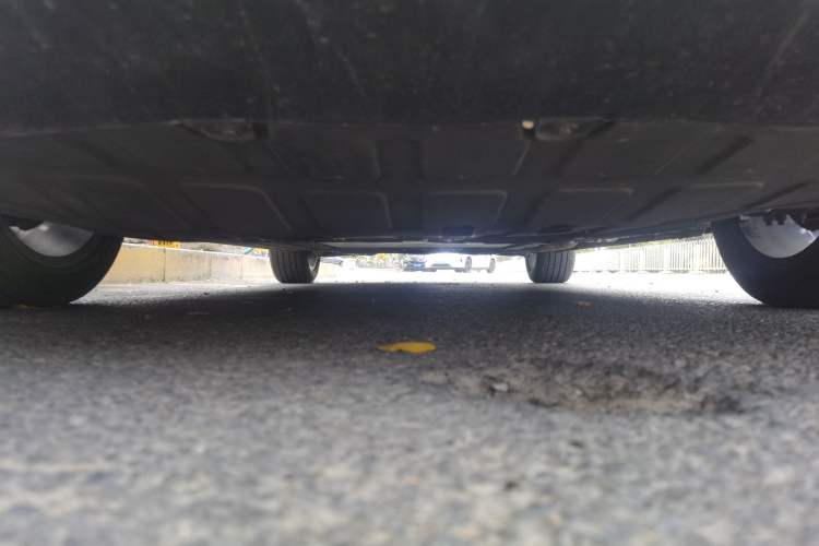 Used Roewe D7 2023 DMH 125km Superior Edition Chassis Front