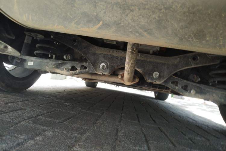 Used Roewe D7 2023 DMH 125km Excellence Edition Chassis Rear
