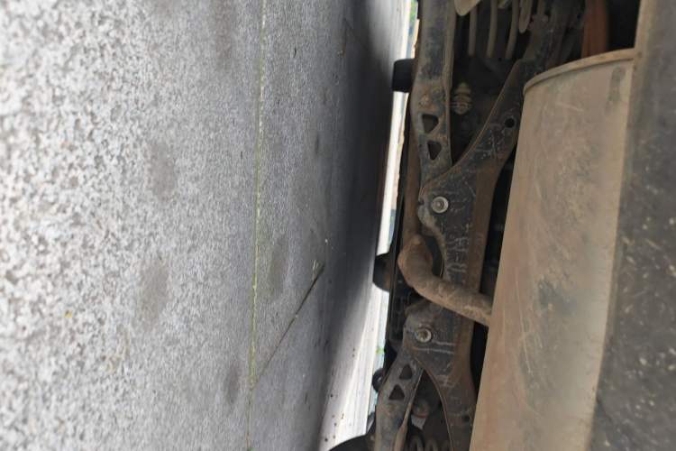 Used Roewe D7 2023 DMH 125km Superior Edition Chassis Rear