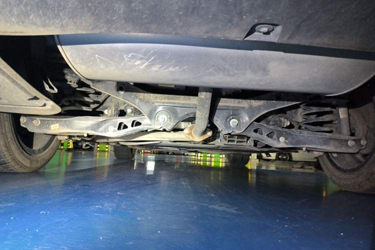 Used Roewe D7 2023 DMH 125km Excellence Edition Chassis Rear