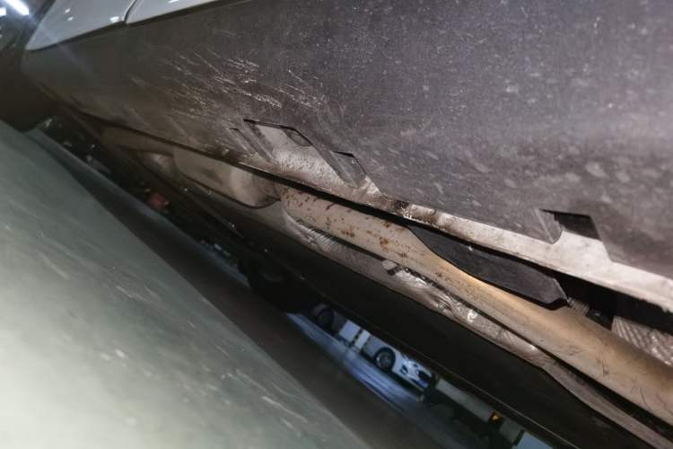 Used Roewe D7 2023 DMH 125km Excellence Edition Chassis Rear Left