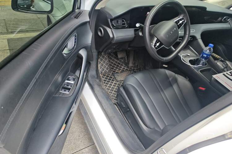 Used Roewe D7 2023 DMH 125km Superior Edition Driver Seat