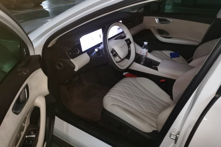 Used Roewe D7 2023 DMH 125km Excellence Edition Driver Seat