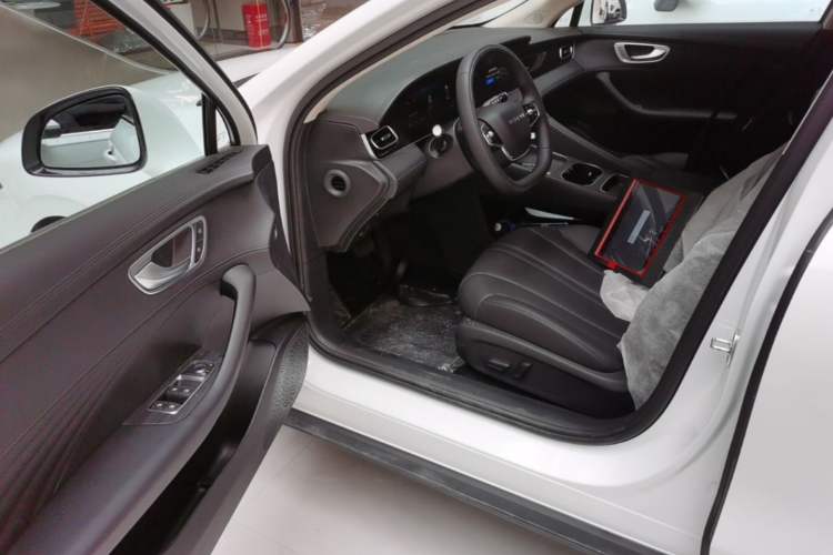 Used Roewe D7 2023 DMH 125km Superior Edition Driver Seat
