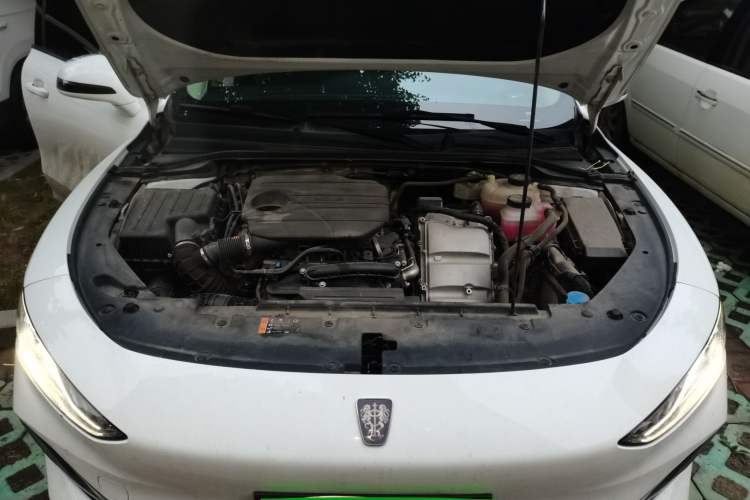 Used Roewe D7 2023 DMH 125km Superior Edition Engine Bay