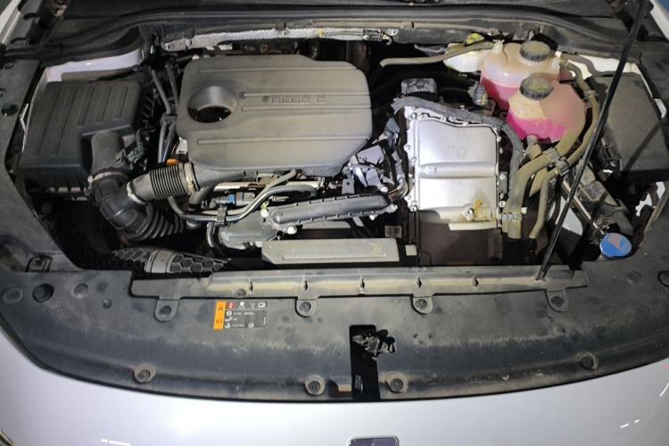 Used Roewe D7 2023 DMH 125km Excellence Edition Engine Bay