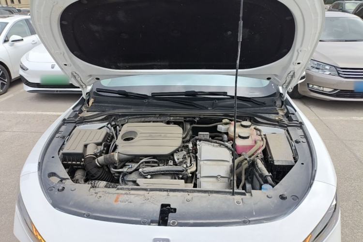 Used Roewe D7 2023 DMH 125km Superior Edition Engine Bay
