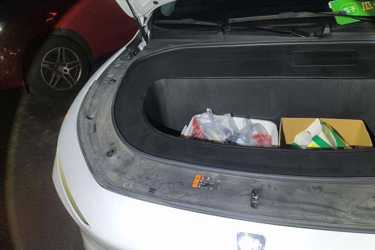 Used Roewe D7 2023 EV 510km Rear-Drive Flagship Edition Engine Bay Right