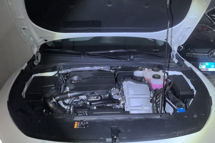 Used Roewe D7 2023 DMH 125km Excellence Edition Engine Bay