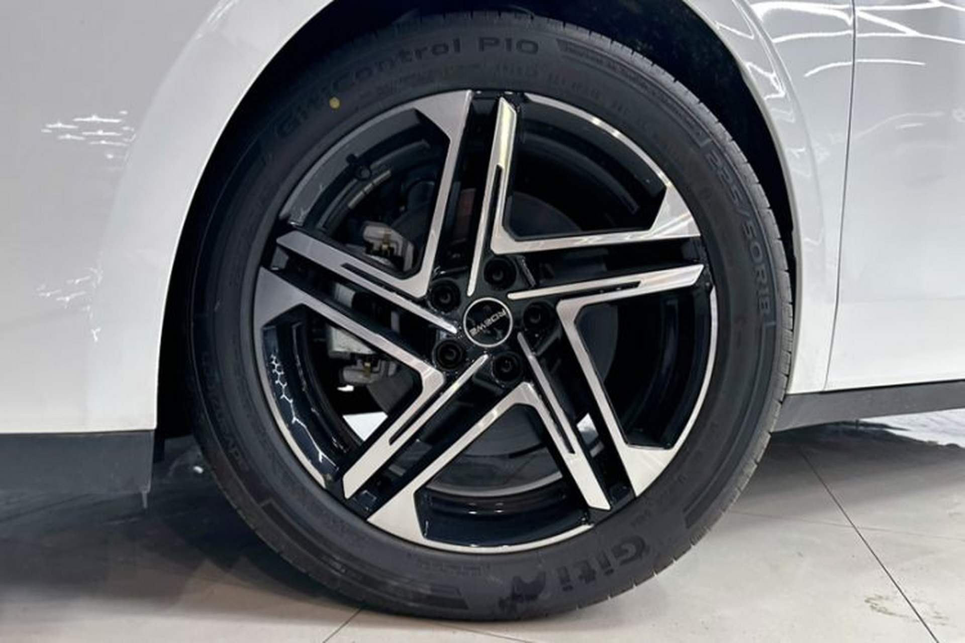 Used Roewe D7 2023 DMH 125km Excellence Edition Exterior 1