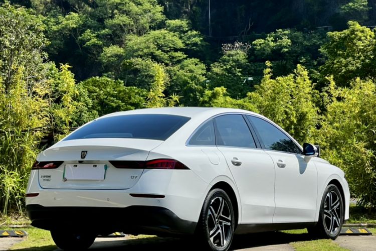Used Roewe D7 2023 DMH 125km Excellence Edition Exterior 2