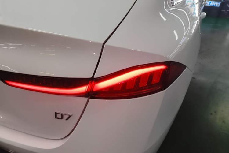 Used Roewe D7 2023 DMH 125km Superior Edition Exterior 3