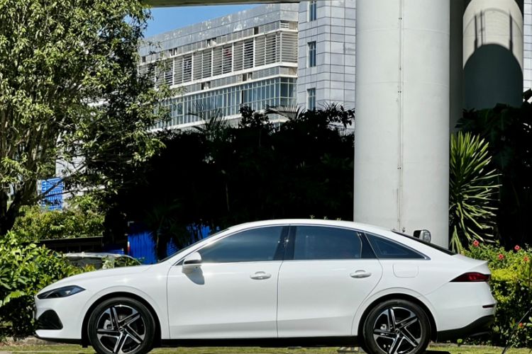 Used Roewe D7 2023 DMH 125km Excellence Edition Exterior 5