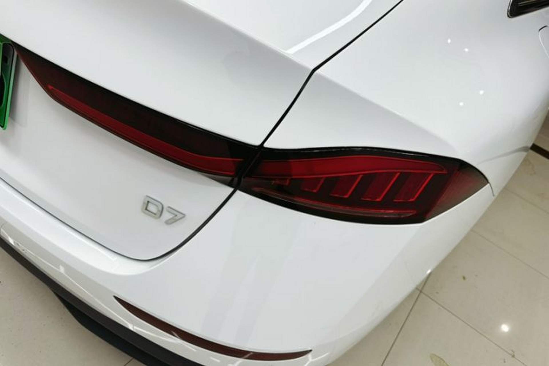 Used Roewe D7 2023 DMH 125km Excellence Edition Exterior 5