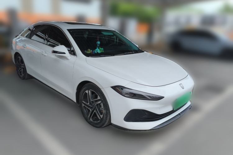 Used Roewe D7 2023 DMH 125km Excellence Edition Front Right 45 Deg