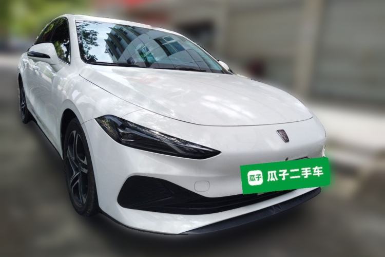 Used Roewe D7 2023 DMH 125km Excellence Edition Front Right 45 Deg