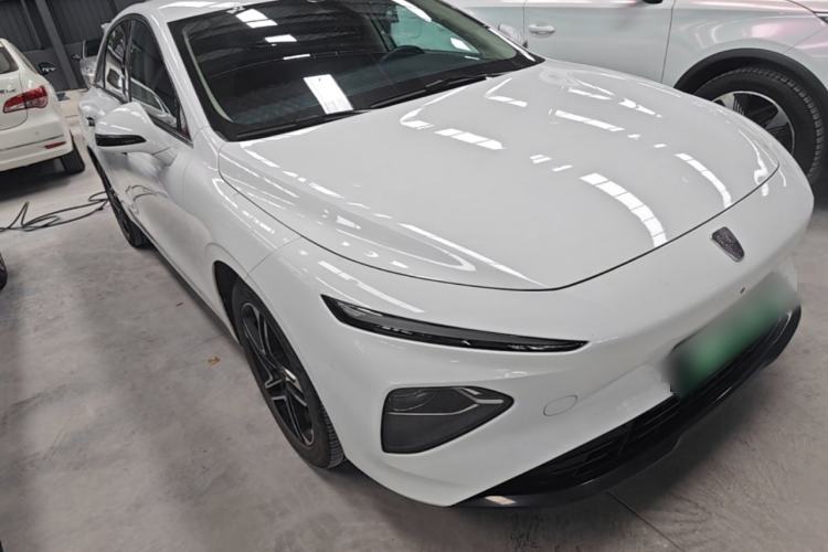 Used Roewe D7 2023 EV 510km Rear-Drive Flagship Edition Front Right 45 Deg