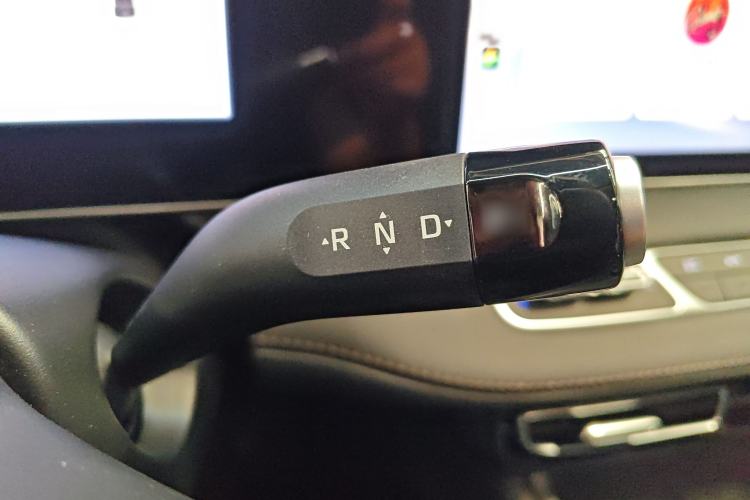 Used Roewe D7 2023 DMH 125km Superior Edition Gear Lever