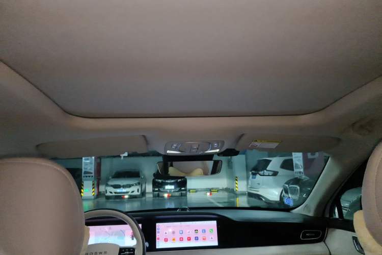 Used Roewe D7 2023 DMH 125km Flagship Edition Headliner