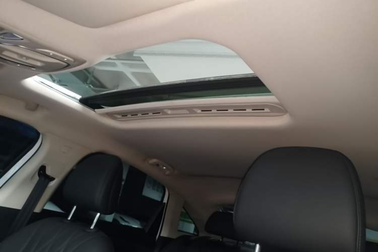 Used Roewe D7 2023 EV 510km Rear-Drive Excellence Edition Headliner