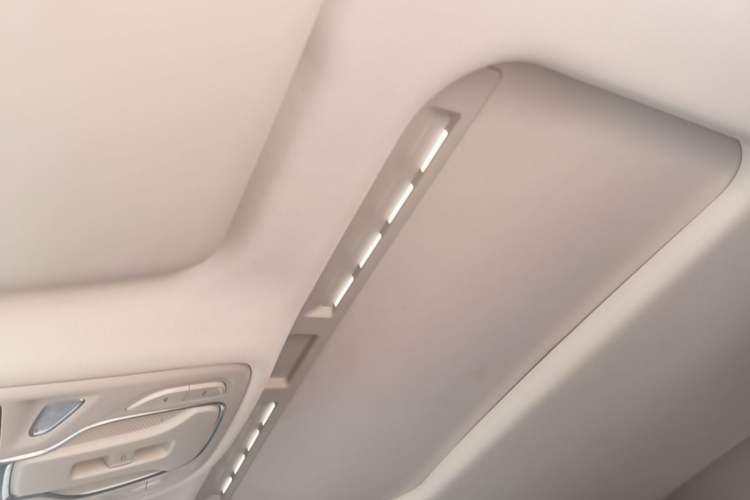 Used Roewe D7 2023 DMH 125km Superior Edition Headliner