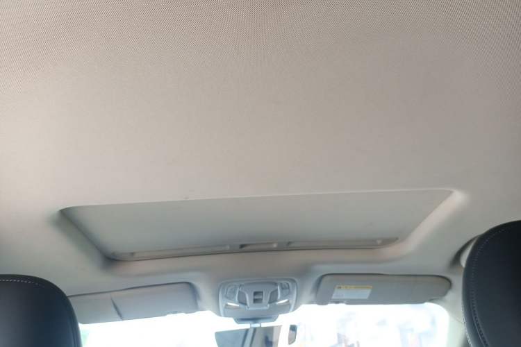 Used Roewe D7 2023 DMH 125km Superior Edition Headliner