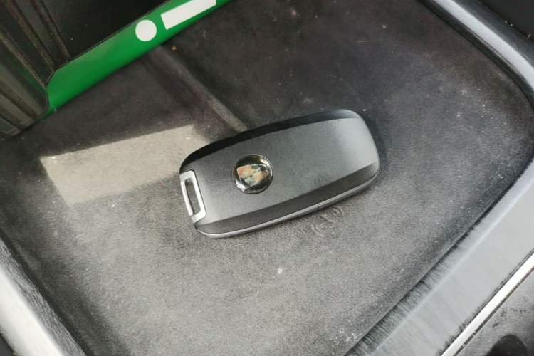 Used Roewe D7 2023 DMH 125km Superior Edition Interior 1