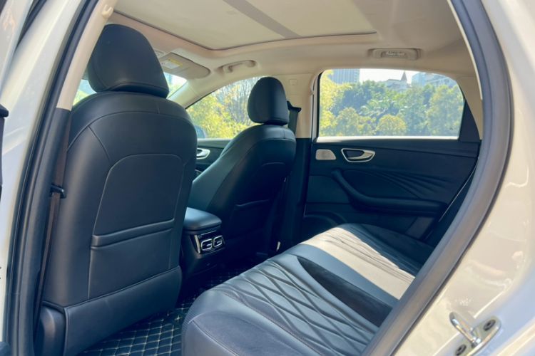 Used Roewe D7 2023 DMH 125km Excellence Edition Interior 2
