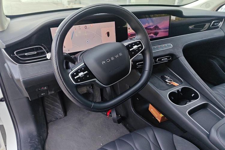 Used Roewe D7 2023 EV 510km Rear-Drive Flagship Edition Interior 2