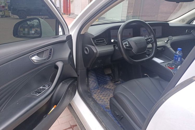 Used Roewe D7 2023 DMH 125km Superior Edition Interior 3