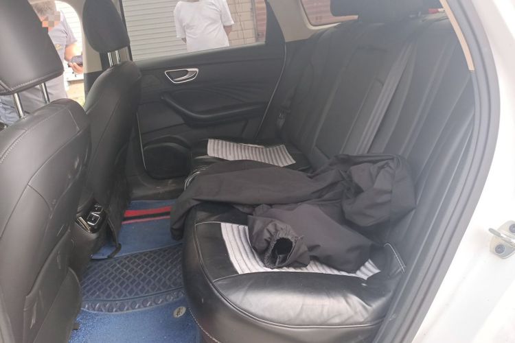Used Roewe D7 2023 DMH 125km Superior Edition Interior 4