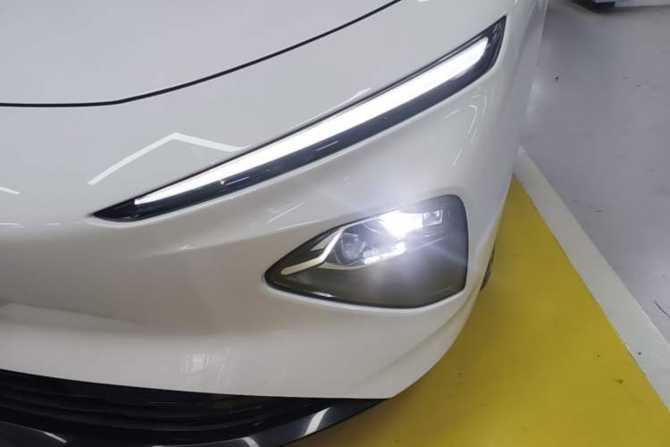 Used Roewe D7 2023 EV 510km Rear-Drive Excellence Edition Left Front Headlight