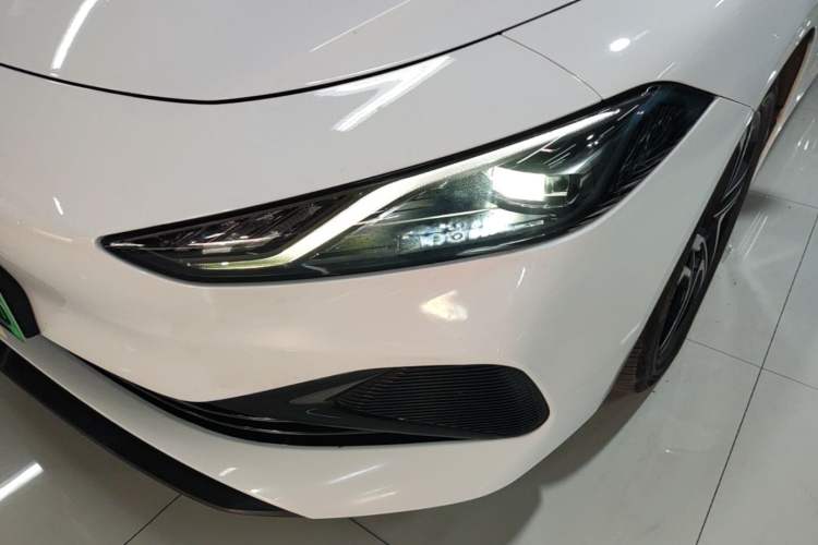 Used Roewe D7 2023 DMH 125km Excellence Edition Left Front Headlight