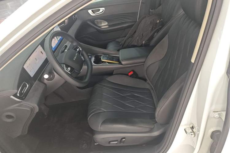 Used Roewe D7 2023 EV 510km Rear-Drive Excellence Edition Left Front Seat