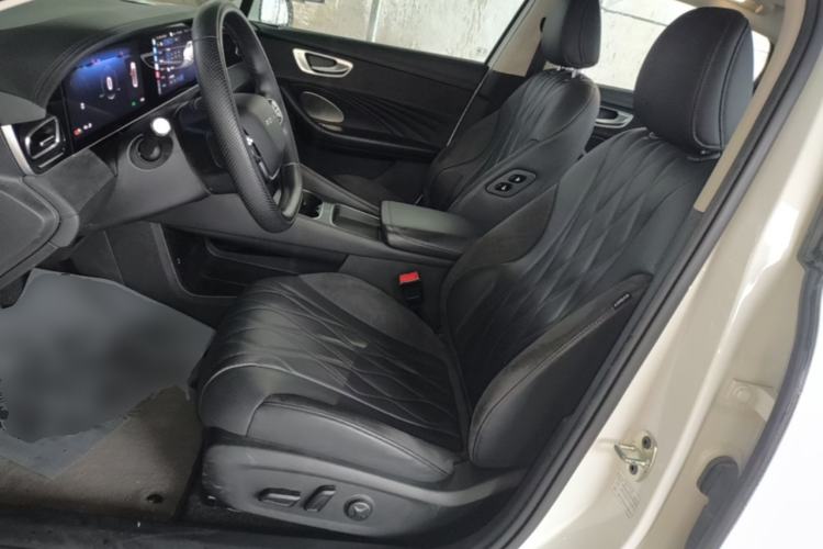 Used Roewe D7 2023 EV 510km Rear-Drive Flagship Edition Left Front Seat