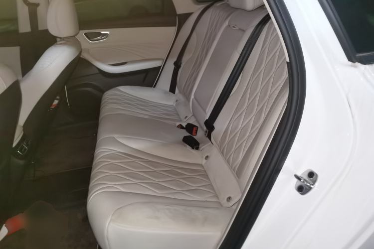 Used Roewe D7 2023 DMH 125km Excellence Edition Left Rear Seat