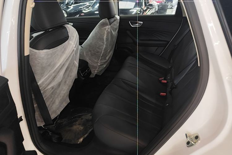 Used Roewe D7 2023 DMH 125km Superior Edition Left Rear Seat