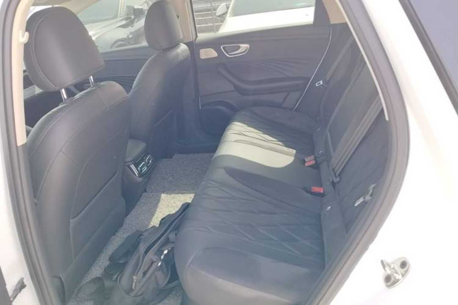 Used Roewe D7 2023 DMH 125km Excellence Edition Left Rear Seat
