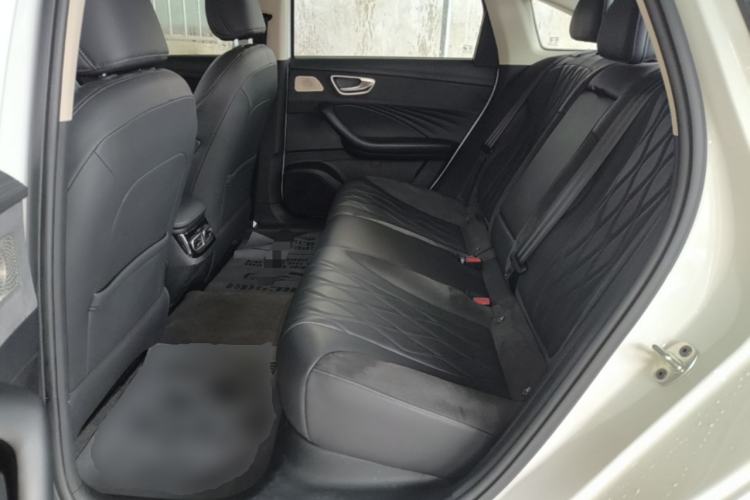 Used Roewe D7 2023 EV 510km Rear-Drive Flagship Edition Left Rear Seat