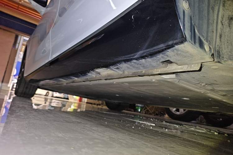 Used Roewe D7 2023 EV 510km Rear-Drive Flagship Edition Left Side Sill