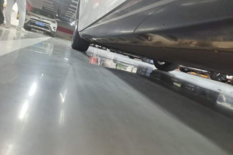 Used Roewe D7 2023 EV 510km Rear-Drive Flagship Edition Left Side Sill