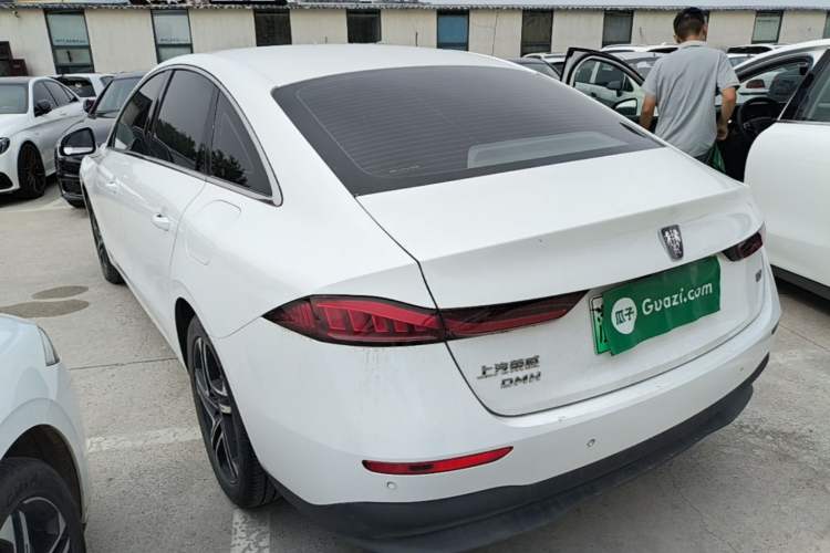 Used Roewe D7 2023 DMH 125km Superior Edition Rear Left 45 Deg