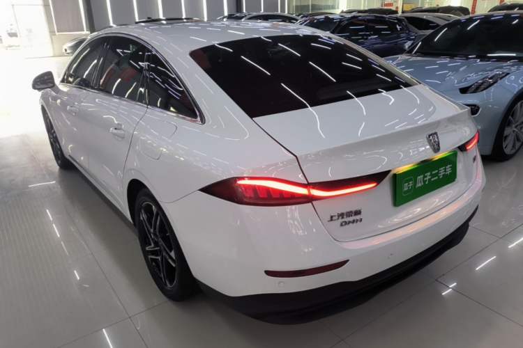 Used Roewe D7 2023 DMH 125km Excellence Edition Rear Left 45 Deg