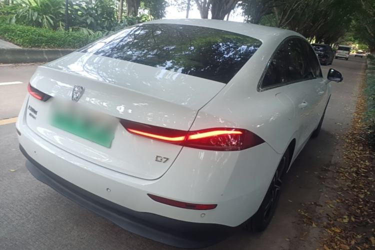 Used Roewe D7 2023 DMH 125km Excellence Edition Rear Right 45 Deg