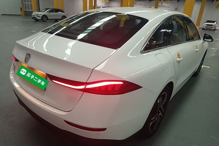 Used Roewe D7 2023 DMH 125km Superior Edition Rear Right 45 Deg
