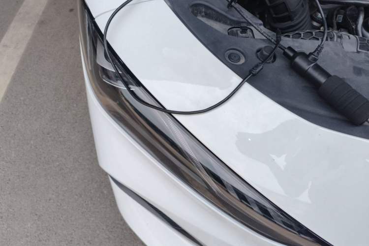 Used Roewe D7 2023 DMH 125km Excellence Edition Right Front Headlight