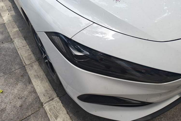 Used Roewe D7 2023 DMH 125km Superior Edition Right Front Headlight