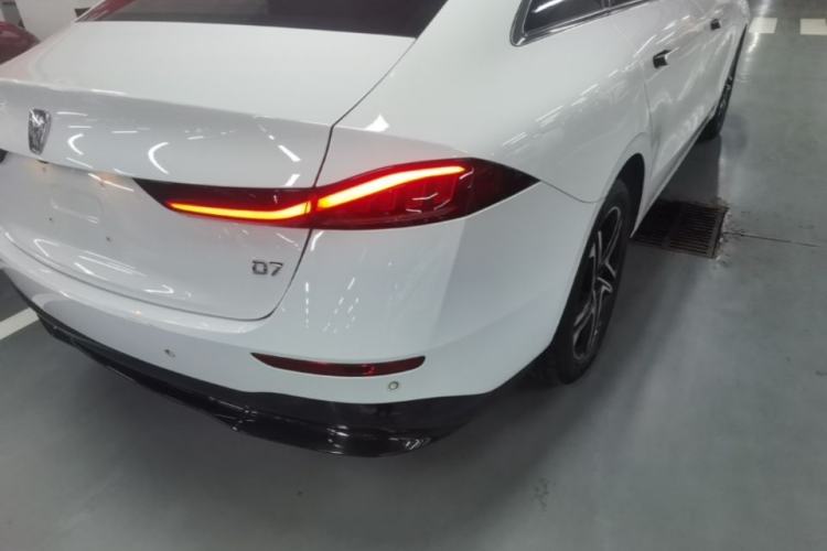 Used Roewe D7 2023 EV 510km Rear-Drive Flagship Edition Right Rear Taillight