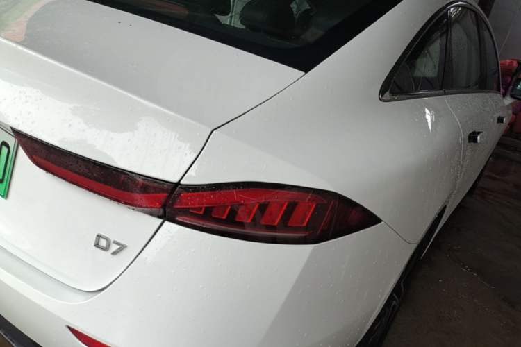 Used Roewe D7 2023 EV 510km Rear-Drive Flagship Edition Right Rear Taillight